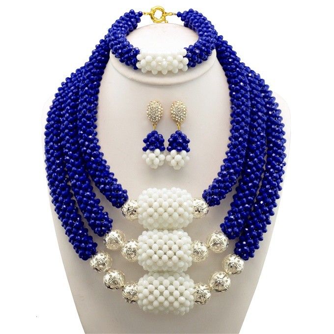 Hiraola's Product Image