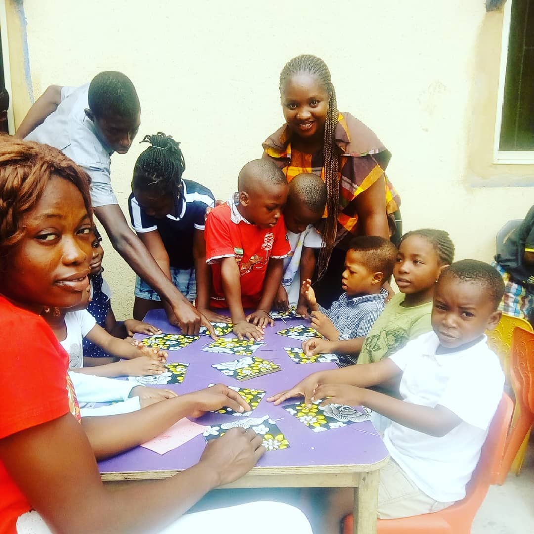 Hiraola's About Us Image